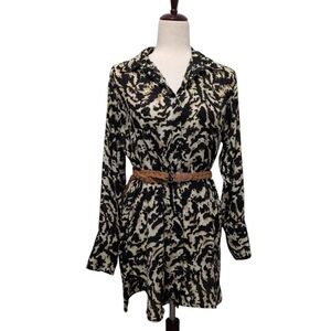 H&M T-Shirt Collared Dress Black and Cream animal print Women's Top/Dress